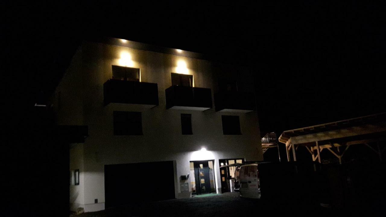 Gaestezimmer Hurem Kapfenberg Exterior foto